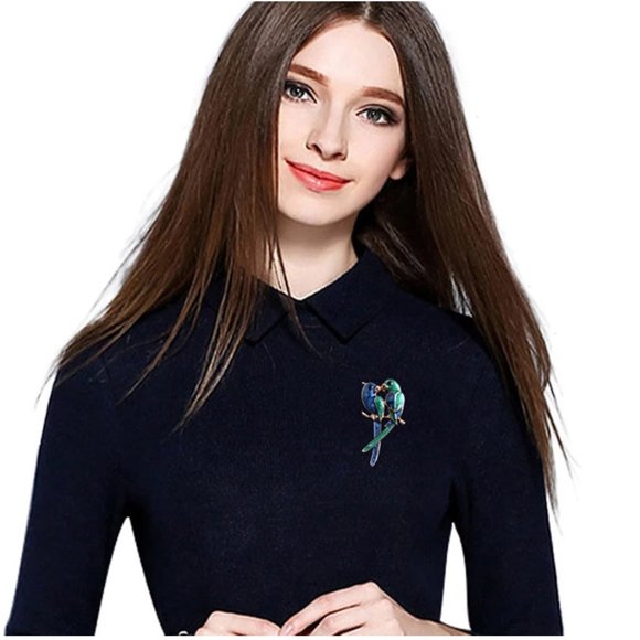 Lovely Bird Parrot Brooch Pin - Picture 4 of 9